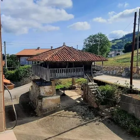 Holiday home Casa Rural A Las Afueras De
